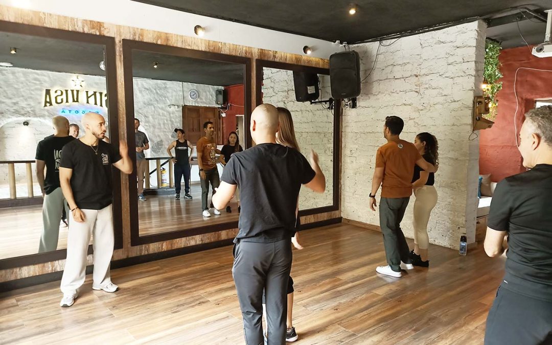 De la Tienda a la Pista de Baile: La Economía Popular se Fortalece en Chapinero con Ritmo y Café